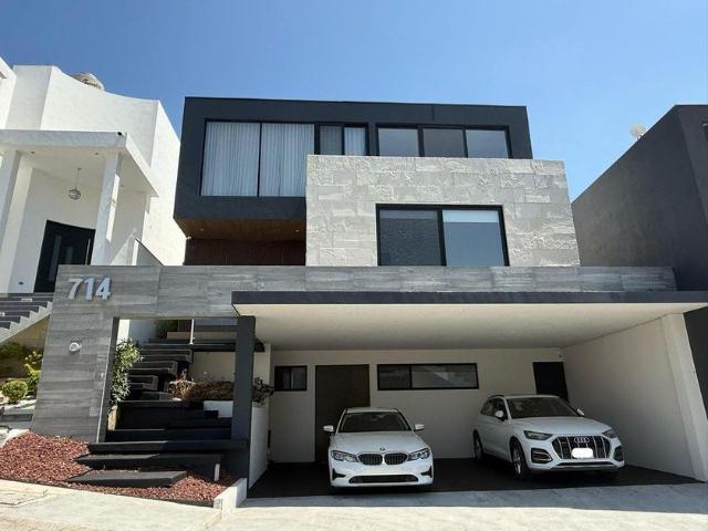 Casa en renta Cadereyta Jimenez Centro, Cadereyta Jiménez