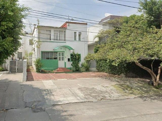 Casa en renta Calle Emeterio Robles Gil, Americana, Guadalajara, Región Centro, Jalisco, 44170, México