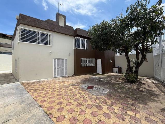 Casa en renta Calle Esmeralda, Verde Valle 3a Sección, Guadalajara, Región Centro, Jalisco, 44540, México