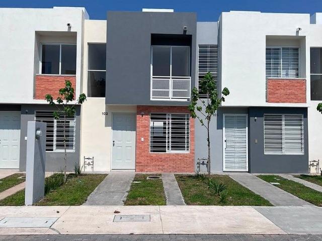 Casa en renta Calle Fuente De Latón, Tlaquepaque, San Pedro Tlaquepaque, Región Centro, Jalisco, 45615, México