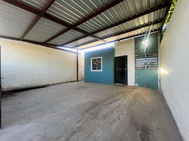 Casa en renta Calle Fuenclara, Islas Agrarias A, Municipio De Mexicali, Baja California, 21395, México