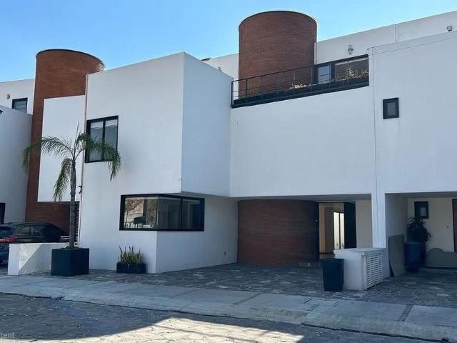 Casa en renta Calle Fontana Del Carmen, Lomas Verdes, Naucalpan De Juárez, Estado De México, 53119, México