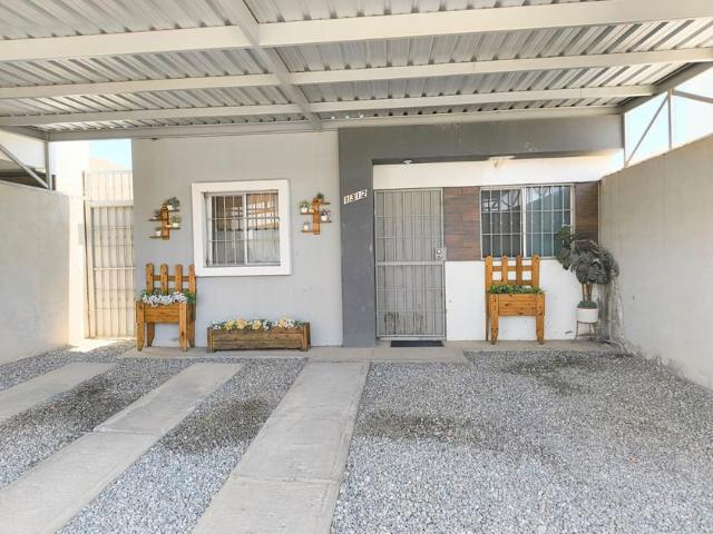 Casa en renta Calle Gaeta, Ejido Puebla, Municipio De Mexicali, Baja California, 21395, México