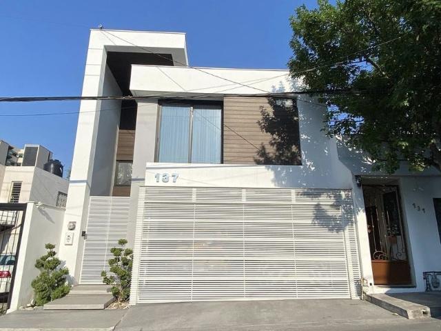 Casa en renta Calle Genaro Garza García 273 333, Centro De San Pedro Garza García, San Pedro Garza García, Nuevo León, 66200, Mex