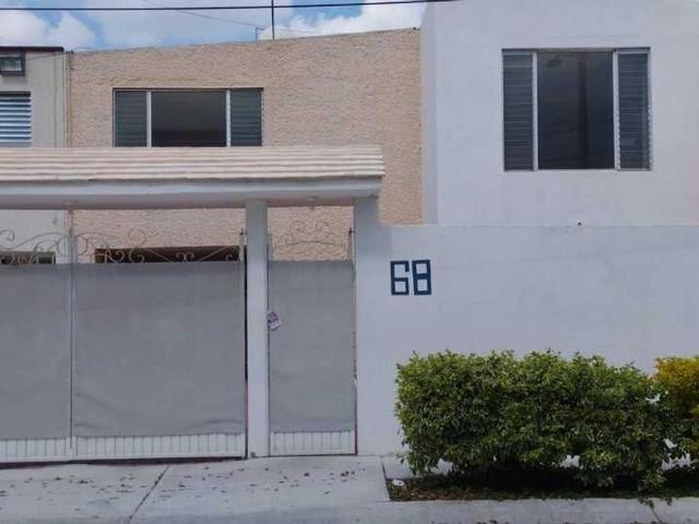 Casa en renta Calle Hacienda Balvanera 72, Mansiones Del Valle, Santiago De Querétaro, Querétaro, 76185, Mex