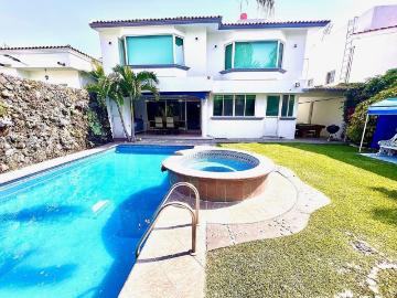 Casa en renta Calle Itzamatitlan 14, Fraccionamiento Lomas De Cocoyoc, Atlatlahucan, Morelos, 62847, Mex