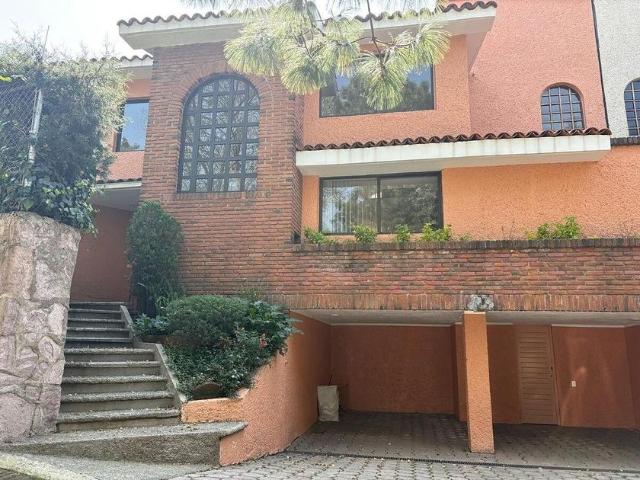 Casa en renta Calle Julián Adame, Lomas De Vista Hermosa, Santa Fe, Ciudad De México, Cuajimalpa De Morelos, Ciudad De México, 05100, México