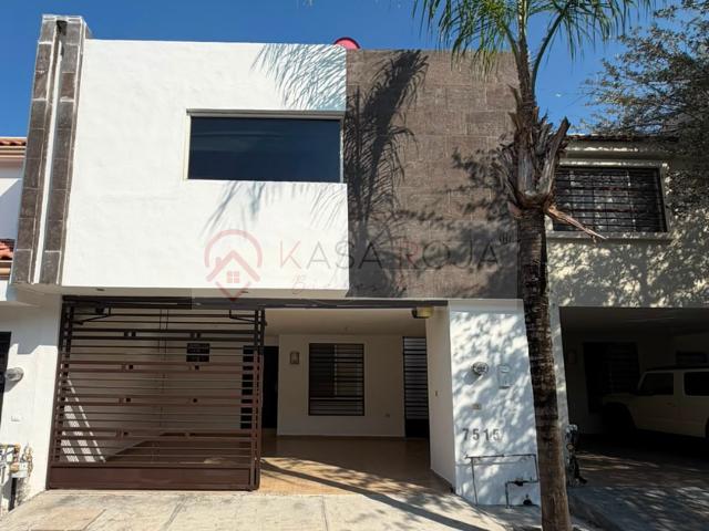 Casa en renta Calle Jardines De Andalucía, Jardines De Andalucia, Guadalupe, Nuevo León, 67193, México