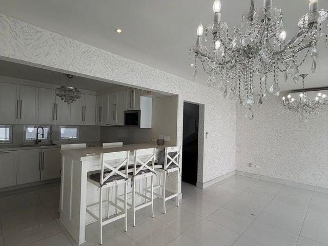 Casa en renta Calle Alberto García Guzmán, Pedregal De La Huasteca, Ciudad Santa Catarina, Santa Catarina, Nuevo León, 66354, Mex