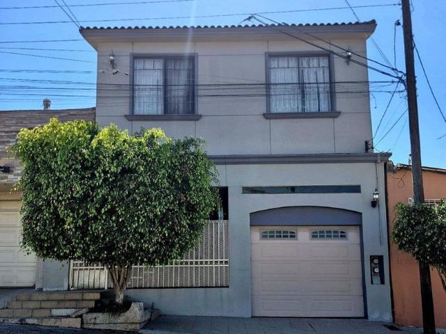 Casa en renta Calle José María Larroque, Buena Vista López Leyva, Delegación Mesa De Otay, Tijuana, Municipio De Tijuana, Baja California, 22405, México