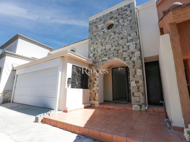 Casa en renta Calle Lago Zúrich 6708, Monterrey, Nuevo León, 64890, Mex