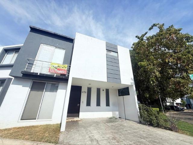 Casa en renta Calle Libramiento A Base Aerea 6190, Jardines Del Valle, Zapopan, Jalisco, 45138, Mex
