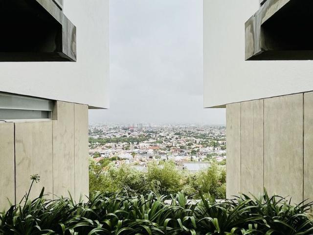 Casa en renta Calle Loma De San Gremal, Loma Dorada, Santiago De Querétaro, Querétaro, 76060, Mex