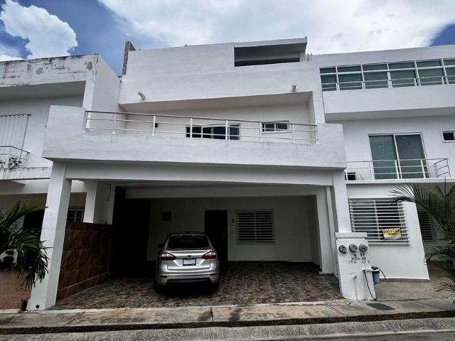 Casa en renta Calle Punta Sam, Punta Estrella, Playa Del Carmen, Solidaridad, Quintana Roo, 77723, Mex