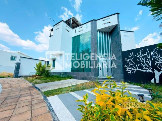 Casa en renta Calle Palmillas, Texcoco De Mora, Texcoco, Estado De México, 56130, México