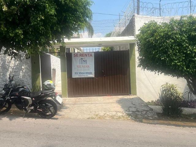 Casa en renta Calle Paseo Burgos 340, Burgos Cuernavaca, Tres De Mayo, Emiliano Zapata, Morelos, 62584, Mex