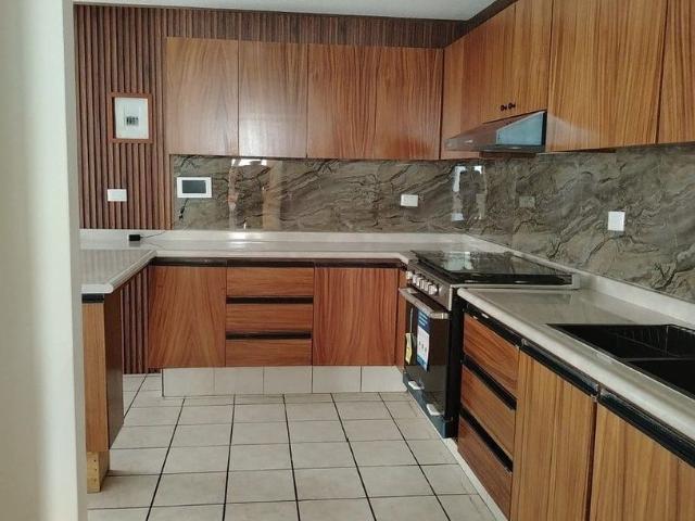 Casa en renta Calle Paseo De La Altiplanicie, Sendero Pontevedra, Irapuato, Guanajuato, 36670, México