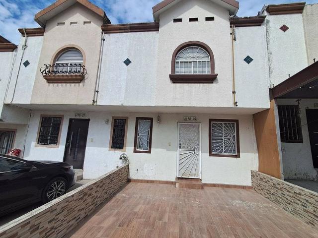 Casa en renta Calle Paseo De La Bugambilia, Delegación La Mesa, Tijuana, Municipio De Tijuana, Baja California, 22194, México