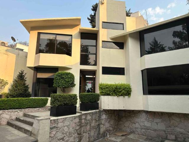 Casa en renta Calle Paseo De La Herradura 138, Lomas De La Herradura, Naucalpan De Juárez, Huixquilucan, México, 52784, Mex