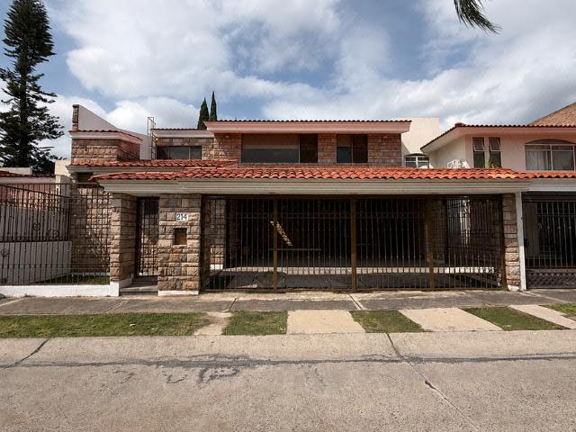 Casa en renta Callejón De Los Claveles 21, Bugambilias, Zapopan, Jalisco, México