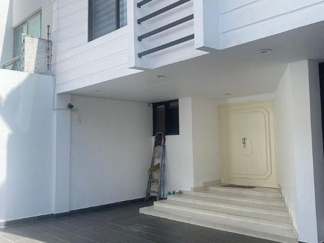 Casa en renta Calle Paseo De Los Laureles, Colonia Paseos De Taxqueña, Ciudad De México, Coyoacán, Ciudad De México, 04250, México