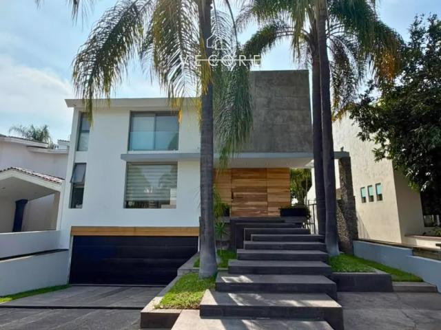 Casa en renta Calle Paseo San Víctor, Valle Real, San Juan De Ocotán, Zapopan, Región Centro, Jalisco, 45210, México