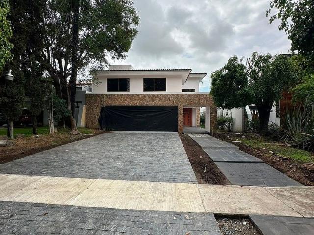 Casa en renta Calle Paseo San Arturo Norte, Valle Real, San Juan De Ocotán, Zapopan, Región Centro, Jalisco, 45210, México