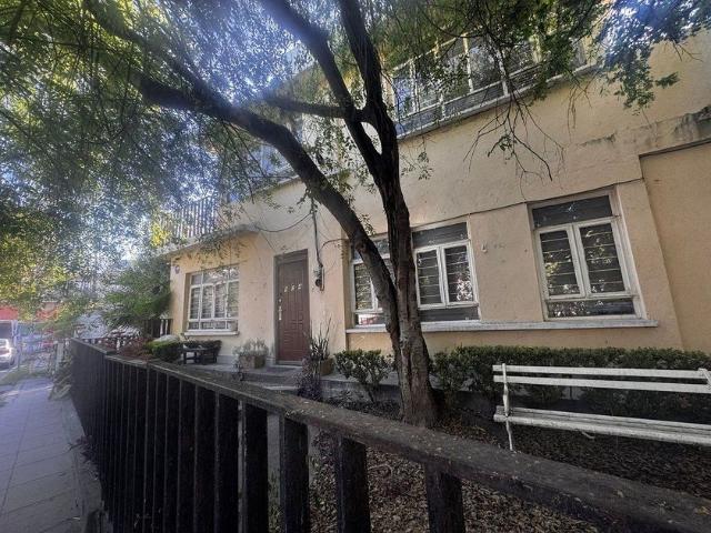 Casa en renta Calle París 330 338, Mirador, Monterrey, Nuevo León, 64070, Mex