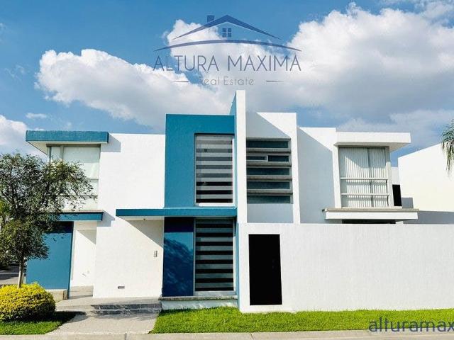 Casa en renta Calle Parque De Los Encinos, Colinas De Los Virreyes, San Juan De Ocotán, Zapopan, Región Centro, Jalisco, 47017, México