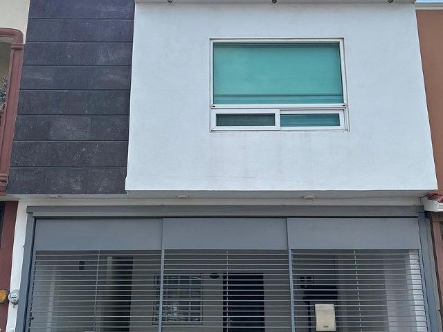 Casa en renta Calle Pinos, Villas De Anahuac Sector Alpes, General Escobedo, Nuevo León, 66427, México