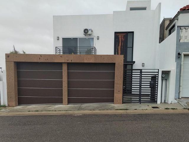 Casa en renta Calle Playa Angosta, Fraccionamiento Punta Azul, Punta Azul, Playas De Rosarito, Baja California, 22713, Mex
