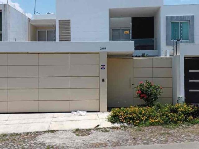Casa en renta Calle Profesora Genoveva Sánchez 17, Jardines Vista Hermosa Iv, Colima, 28017, Mex