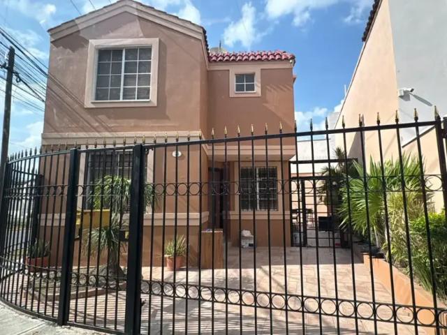 Casa en renta Calle Río Amacuzac, Paseo De Cumbres, Monterrey, Nuevo León, 64346, México