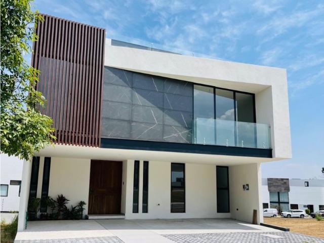 Casa en renta Calle Río Danubio, Lomas De Angelópolis, San Andrés Cholula, Puebla, 72826, México