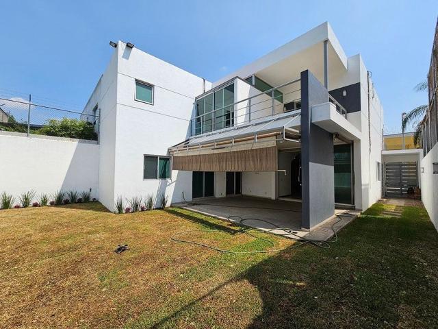 Casa en renta Calle Rinconada Del Bosque, Rinconadas Del Bosque, Zapopan, Jalisco, 45017, Mex