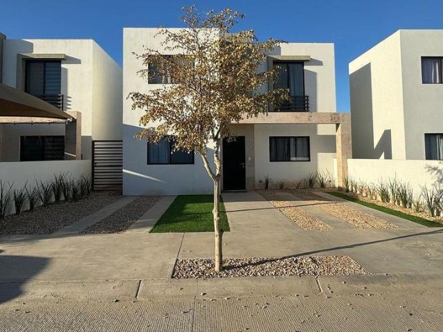Casa en renta Calle Salamanca 301 341, La Paz, Baja California Sur, 23085, Mex