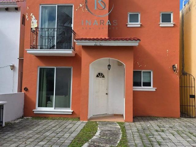 Casa en renta Calle San Antonio Abad 10, San Joaquín, Ciudad Del Carmen, Carmen, Campeche, 24157, Mex