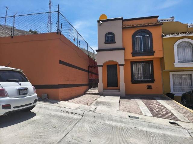 Casa en renta Calle San Sebastián, Colinas De California, Tijuana, Baja California, 22647, Mex