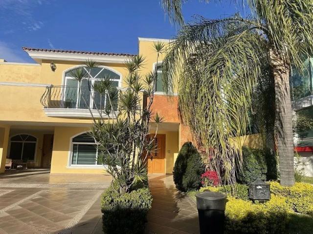 Casa en renta Calle Sendero De Los Abedules, Puerta De Hierro, Zapopan, Región Centro, Jalisco, 45116, México