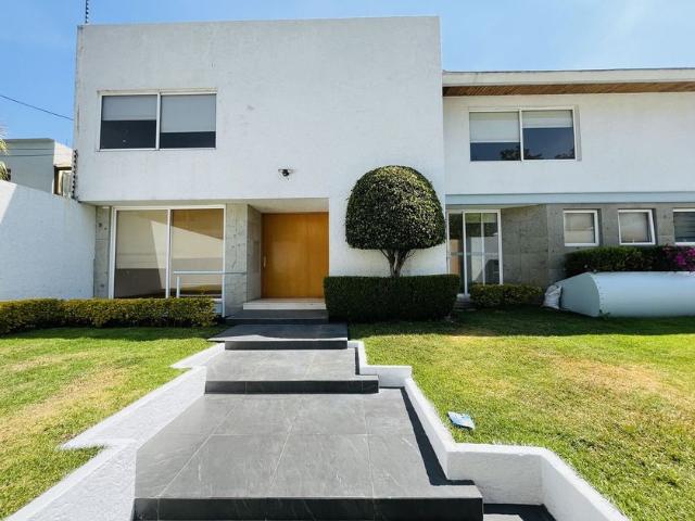 Casa en renta Calle Serranía, Colonia Jardines Del Pedregal De San Ángel, Ciudad De México, Coyoacán, Ciudad De México, 04500, México