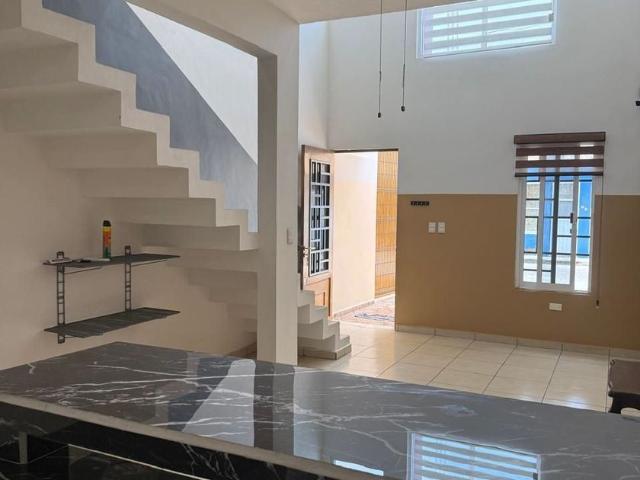 Casa en renta Calle Turquesa, Fracc. Rafael De J. Lozano Contreras, Ciudad Del Carmen, Carmen, Campeche, 24100, México
