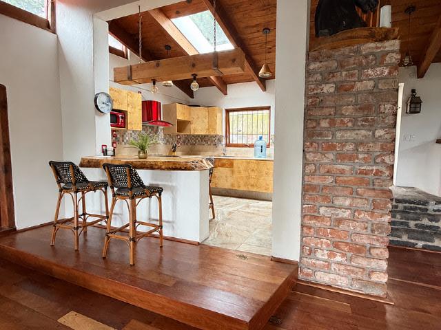 Casa en renta Calle Temaxcatitla, Santa Rosa Xochiac, Cuajimalpa De Morelos, Ciudad De México, 05610, México