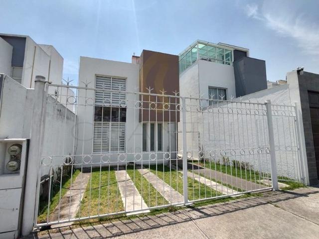 Casa en renta Calle Tommaso Florentino, Benevento, Ocoyoacac, Estado De México, 52757, México