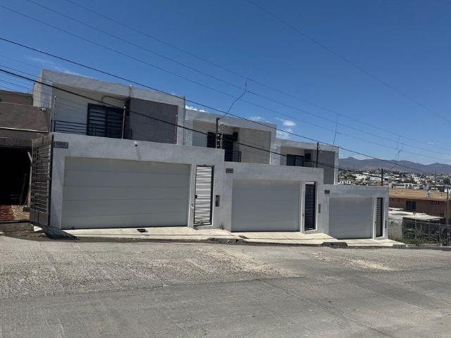Casa en renta Calle Cadeje, Tijuana, Municipio De Tijuana, Baja California, 22570, México