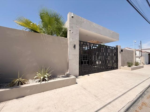 Casa en renta Calle Valle Del Yaqui, Jardines Del Valle, Mexicali, Municipio De Mexicali, Baja California, 21270, México