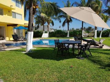 Casa en renta Calle Vicente Guerrero, Fraccionamiento Hornos, Acapulco De Juárez, Guerrero, 39355, Mex