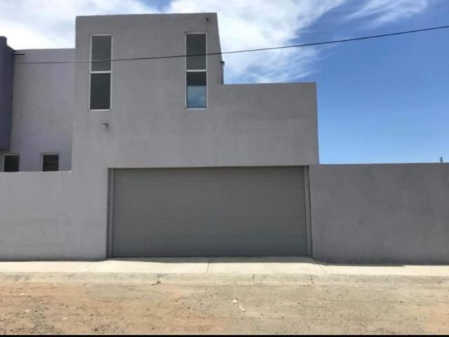 Casa en renta Calle Vista Hermosa, Lindavista, Delegación Plyas De Tijuana, Municipio De Tijuana, Baja California, 22536, México