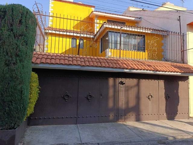 Casa en renta Calle Xaltocán, Xaltocan, Xochimilco, Ciudad De México, 16090, Mex