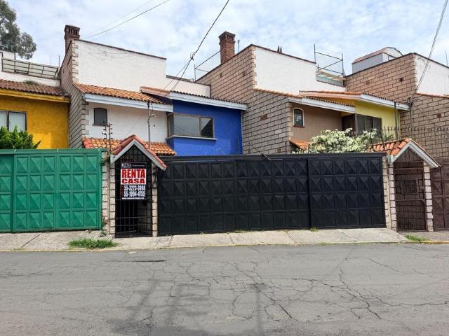 Casa en renta Calle Xochimilco 270, Santiago Tepalcatlalpan, 16200 Ciudad De México, Cdmx, México