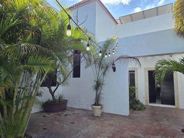 Casa en renta Calle 1 g, San Antonio Cinta, Mérida, Yucatán, 97133, Mex